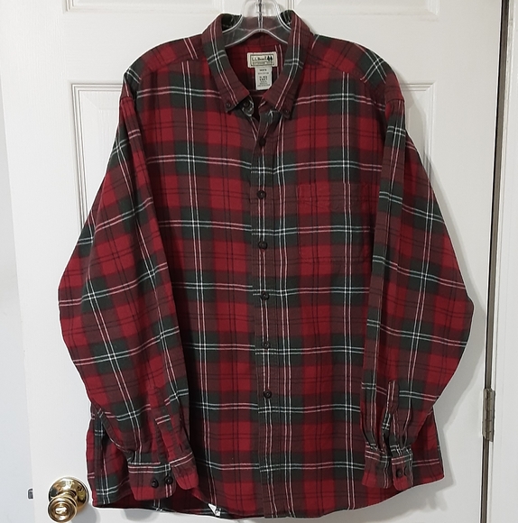 L.L. Bean Other - L. L. Bean Men's Flannel Button Down Cotton Shirt Suze XL.